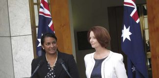 Aborigène au parlement