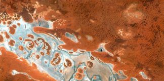 Vue par satellite du Lake Amadeus dans le Northern Territory